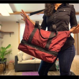 LeSportSac Dakota Duffel